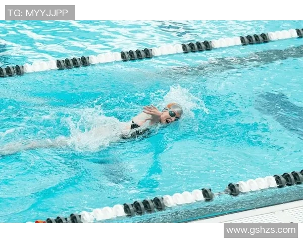 自由泳速度提升策略与训练方法解析探讨